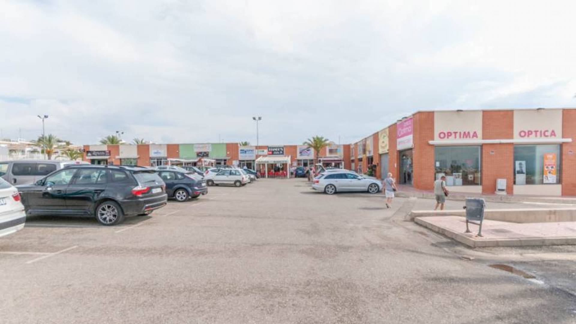 Alquiler a largo plazo - Local Comercial - San Fulgencio - Urbanización La Marina