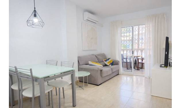 Apartamento en planta baja - Segunda Mano - Guardamar del Segura - Guardamar