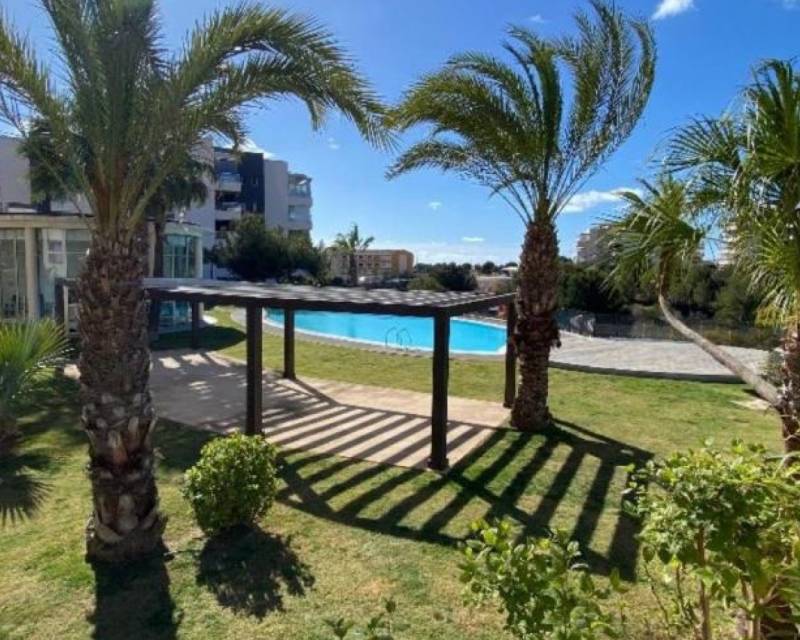 Apartamento · Gebraucht · Orihuela Costa · Villamartín