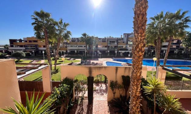 Apartamento - Second hand - Orihuela Costa - Orihuela Costa