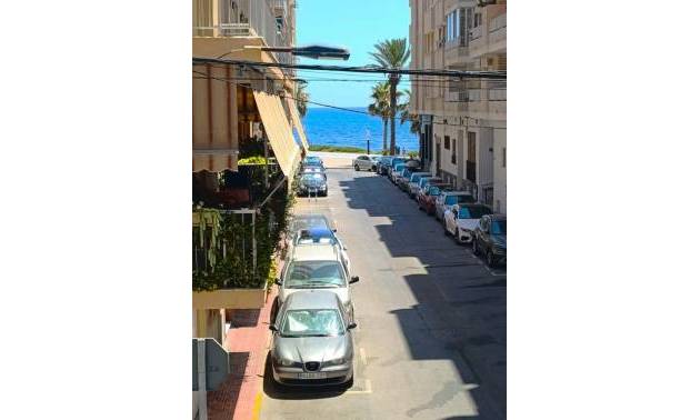 Apartamento - Second hand - Torrevieja - Playa del Cura