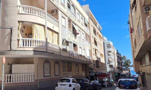 Apartamento - Segunda Mano - Torrevieja - Playa de los Locos