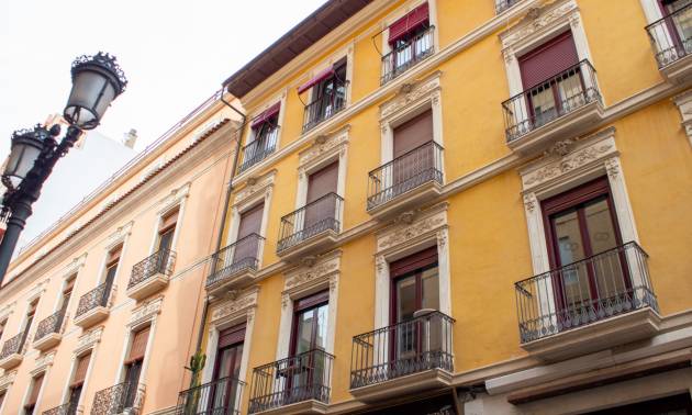 Apartment - Flat - Second hand - Alicante - Centro