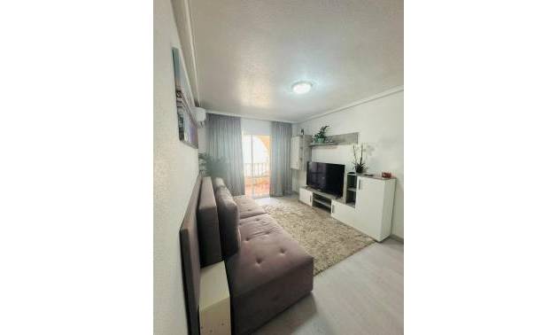Apartment - Flat - Second hand - Torrevieja - Parque de las Naciones