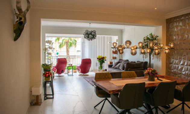 Apartment - Flat - Second hand - Torrevieja - Torrevieja Centro