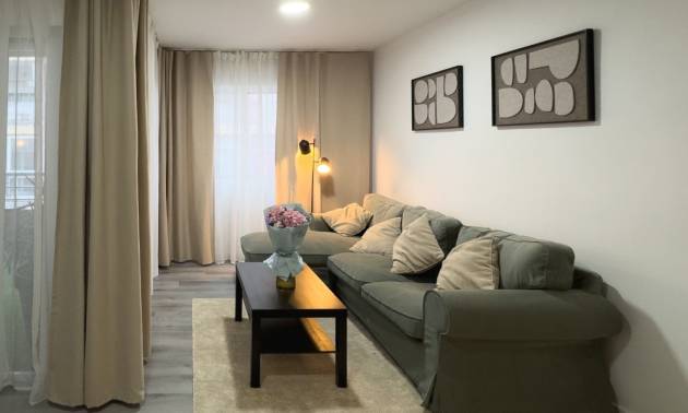 Apartment - Flat - Second hand - Torrevieja - Torrevieja