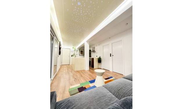 Apartment - Second hand - Benidorm - Levante