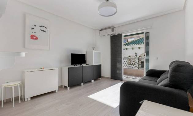 Apartment - Second hand - Torrevieja - La Mata