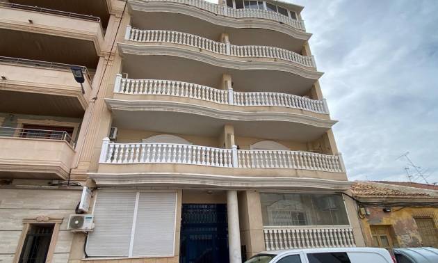 Apartment - Second hand - Torrevieja - Playa del Cura