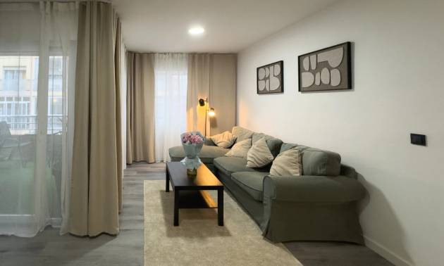 Apartment - Second hand - Torrevieja - Torrevieja
