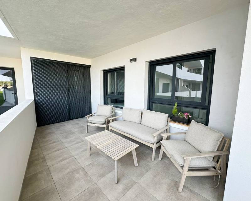 Appartement au rez-de-chaussée · D'occasion · San Miguel de Salinas · Urbanizaciones