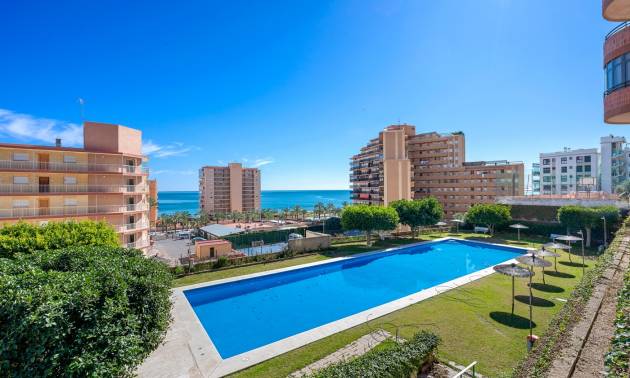 Appartement - D'occasion - Arenales del Sol - Segunda linea playa