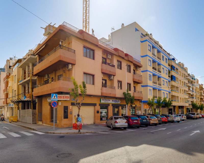 Appartement · D'occasion · Torrevieja · Patricio Perez 79