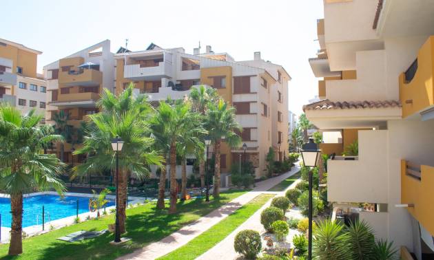 Appartement - Plat - Tweedehands - Orihuela Costa - Punta Prima