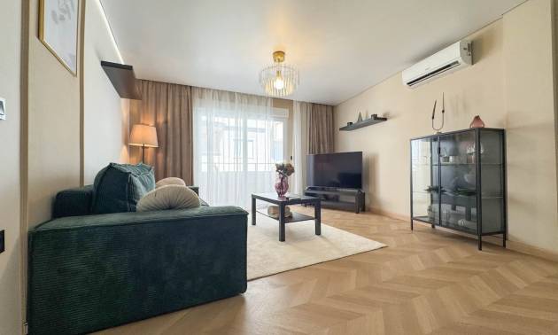 Appartement - Tweedehands - Torrevieja - Torrevieja