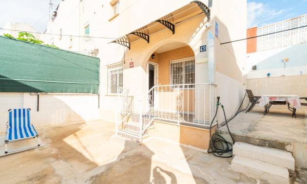 Bungalow - Segunda Mano - Torrevieja - Los balcones