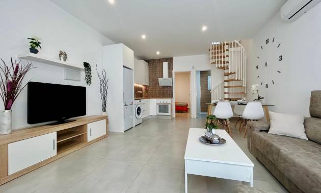 Bungalow - Segunda Mano - Torrevieja - Urbanización San Luis