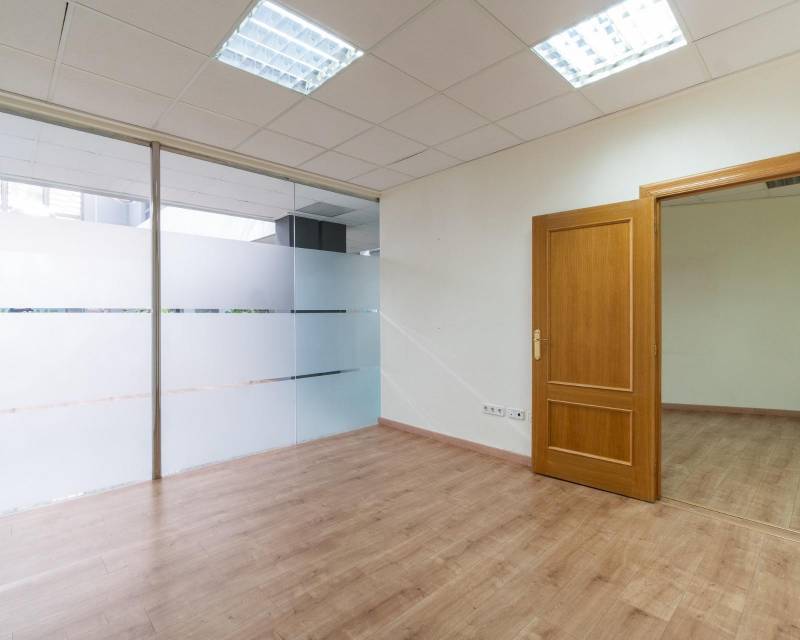 Commercial premises · Long time Rental · Orihuela Costa · Playa Flamenca