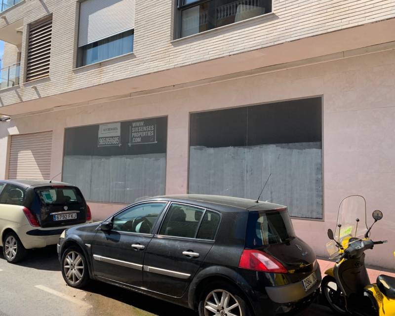 Commercial premises · New Build · Guardamar del Segura · Guardamar pueblo