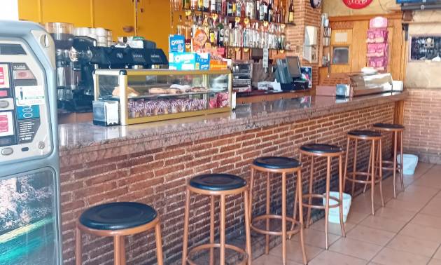 Commercieel van Locaux - Tweedehands - Torrevieja - Center