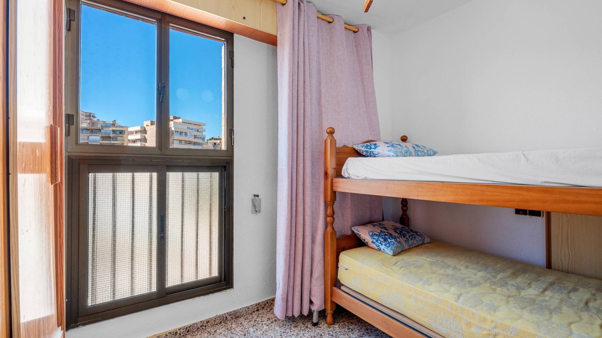 D'occasion - Appartement - Arenales del Sol - Segunda linea playa