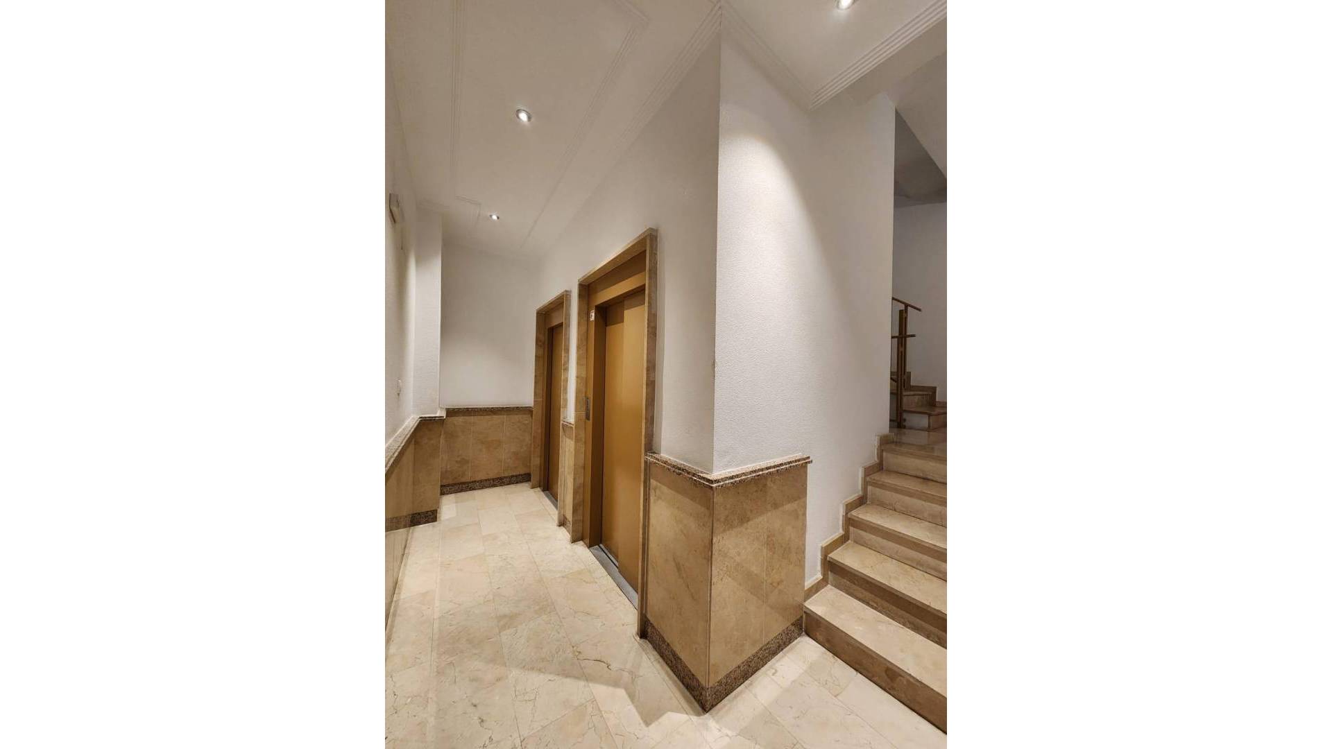 D'occasion - Appartement - Torrevieja - Curva del Palangre