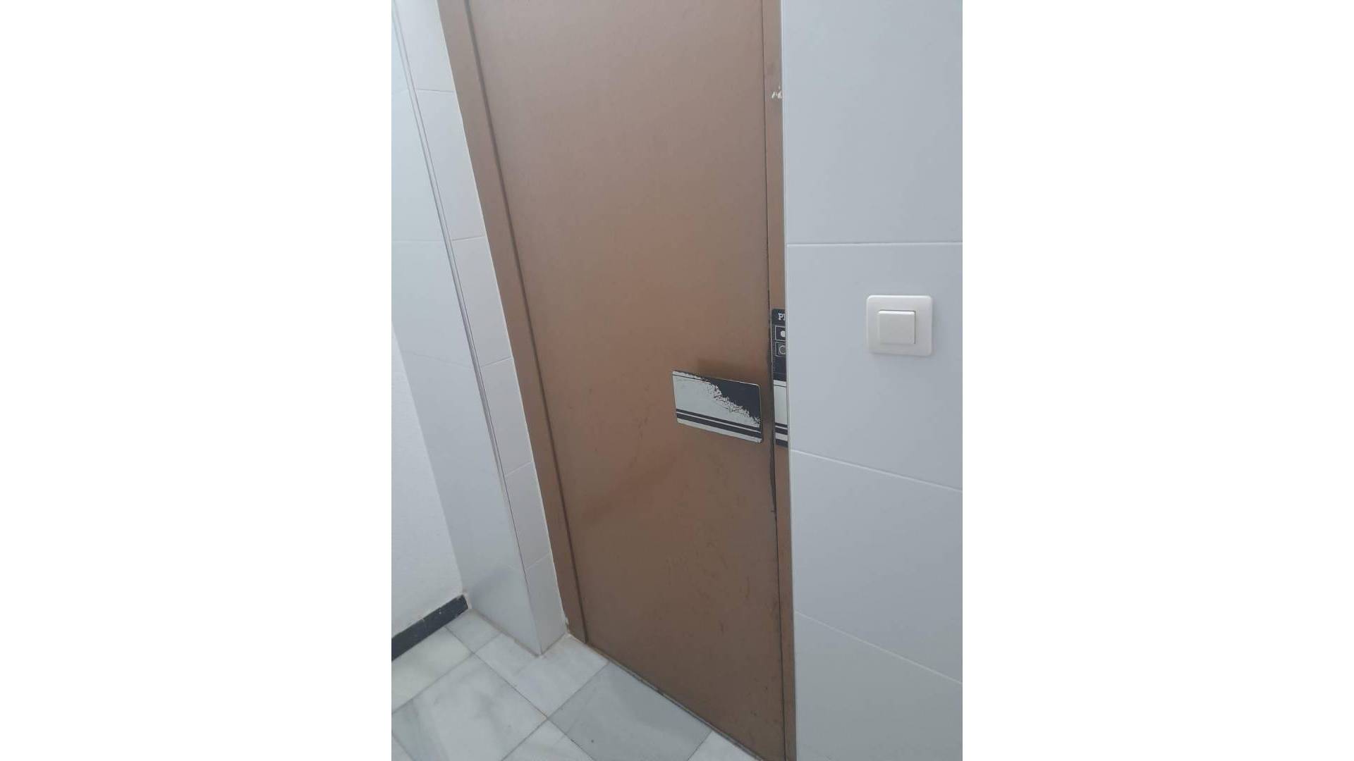 D'occasion - Appartement - Torrevieja - Paseo maritimo