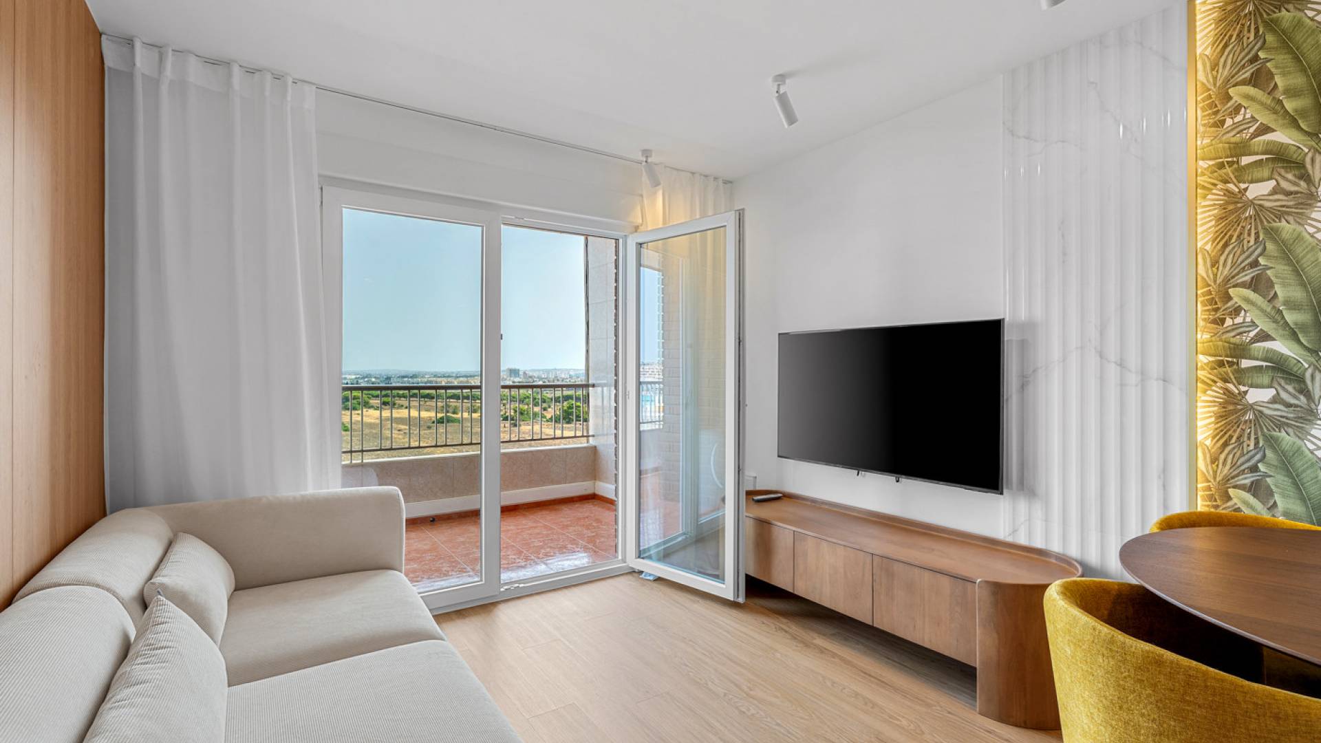 D'occasion - - APPARTEMENT - Torrevieja - Punta Prima