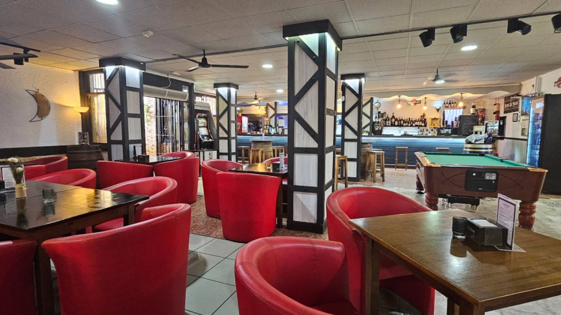 D'occasion - Commercial - Torrevieja - Aguas Nuevas