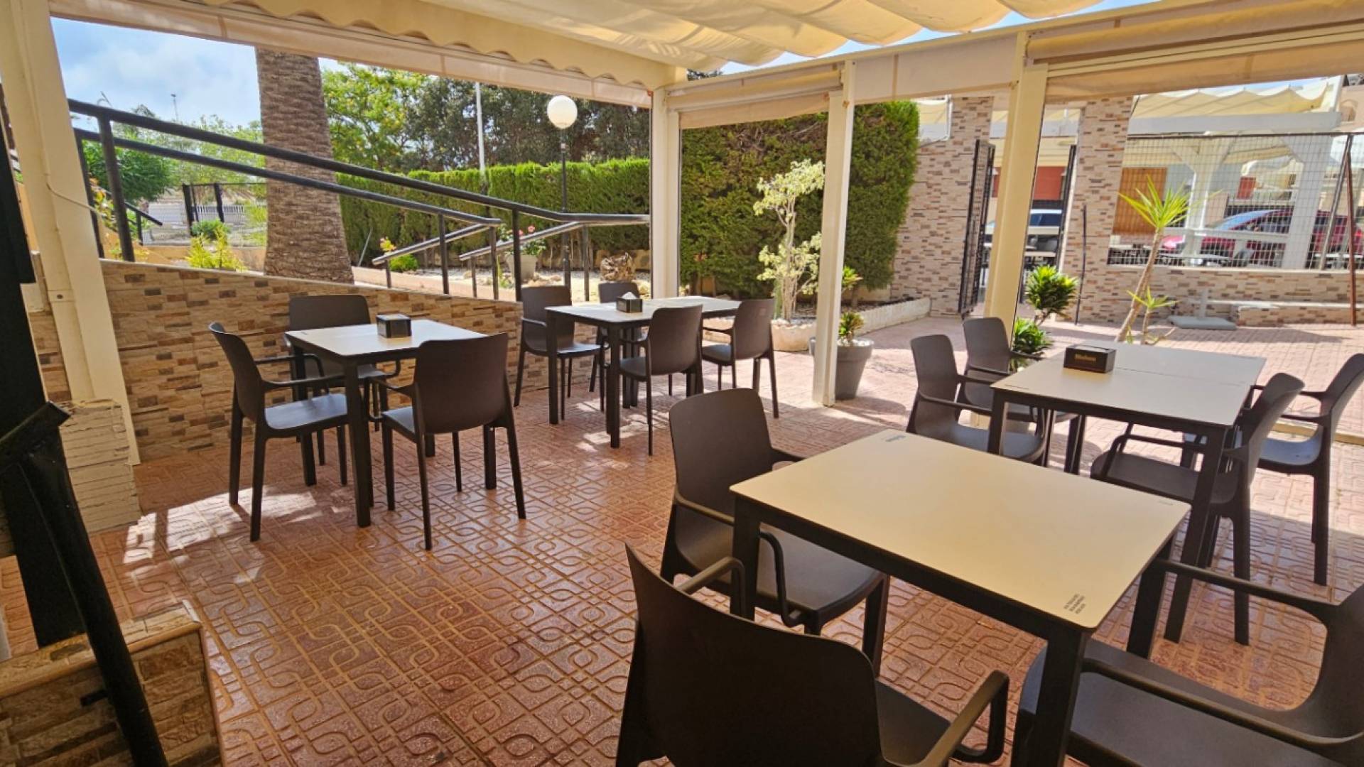 D'occasion - Commercial - Torrevieja - Aguas Nuevas