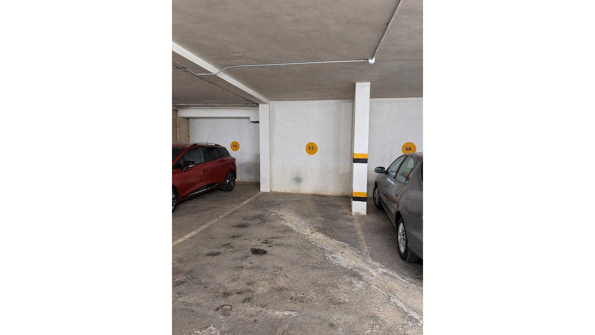 D'occasion - Garage - Torrevieja - La Mata