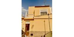 D'occasion - - MAISON DE VILLE - Torrevieja