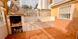 D'occasion - - MAISON DE VILLE - Torrevieja