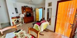 D'occasion - - MAISON DE VILLE - Torrevieja