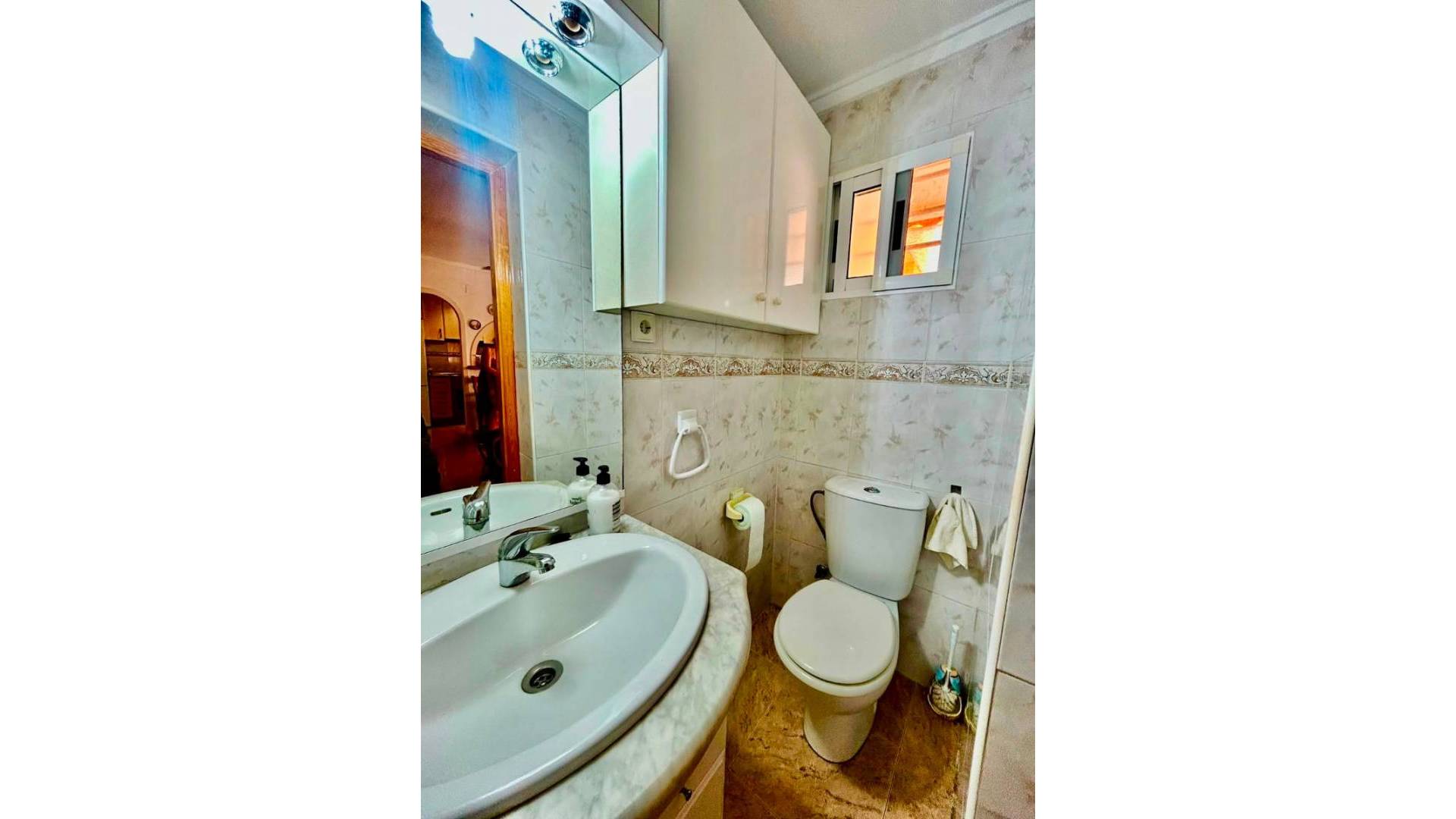 D'occasion - - MAISON DE VILLE - Torrevieja