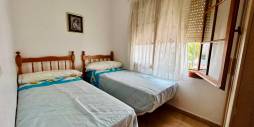 D'occasion - - MAISON DE VILLE - Torrevieja