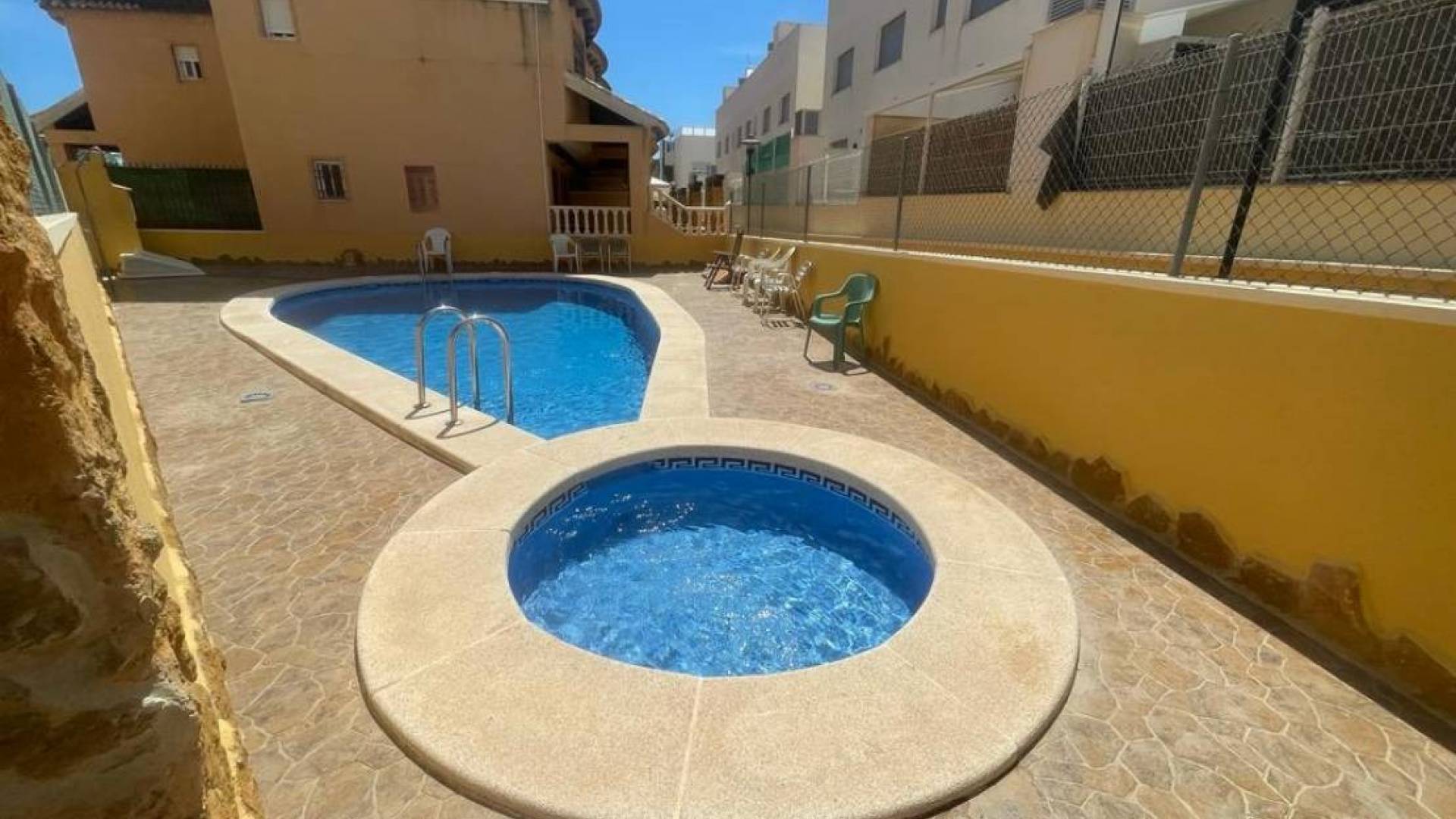 D'occasion - Maison jumelée - Guardamar del Segura - Urbanizaciones