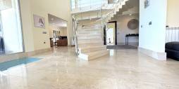 D'occasion - Villa indépendante - Alcayna