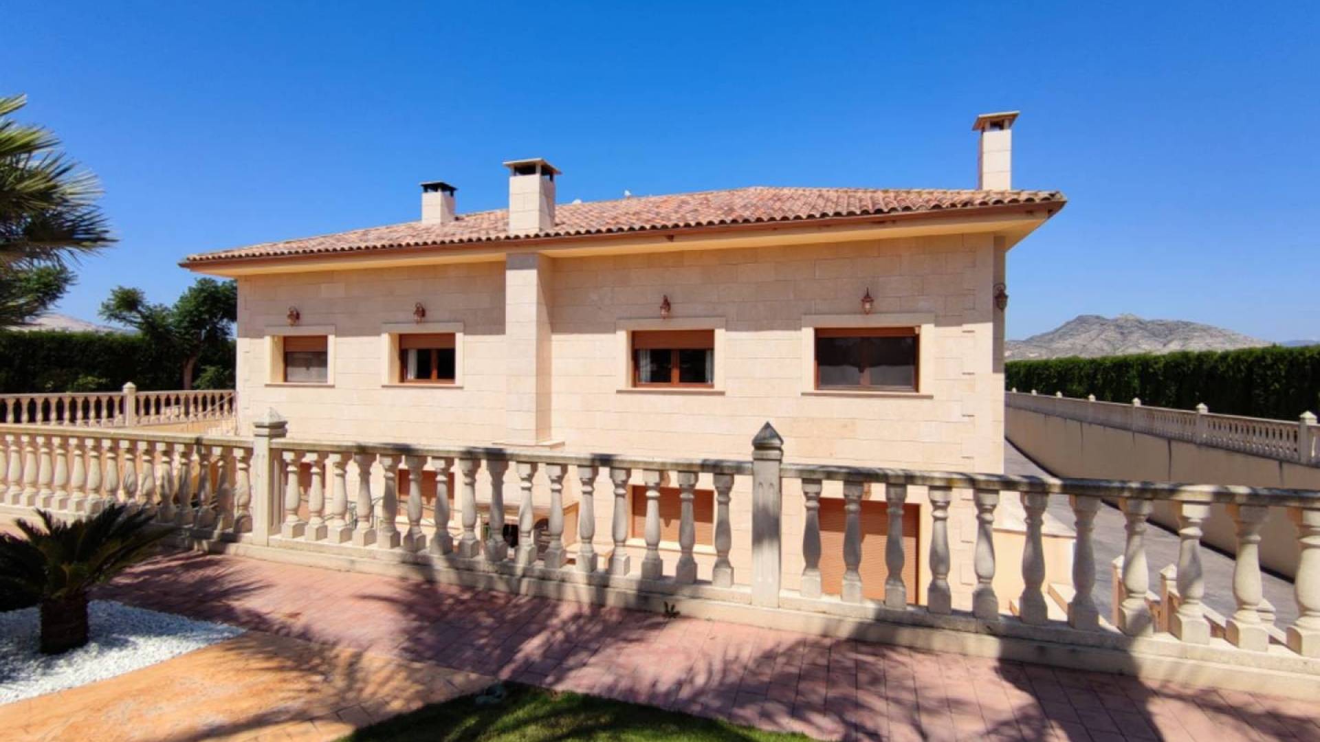 D'occasion - Villa indépendante - Aspe