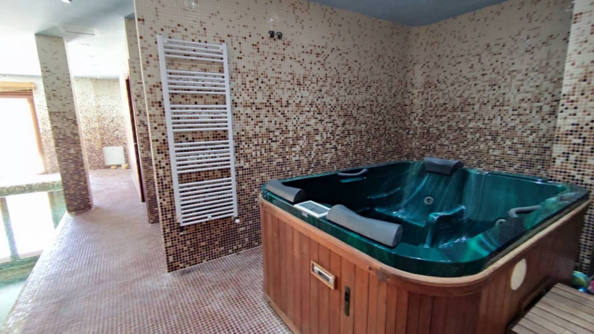 D'occasion - Villa indépendante - Aspe