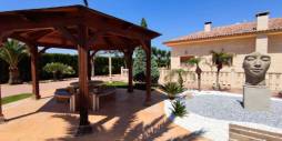 D'occasion - Villa indépendante - Aspe