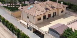 D'occasion - Villa indépendante - Aspe