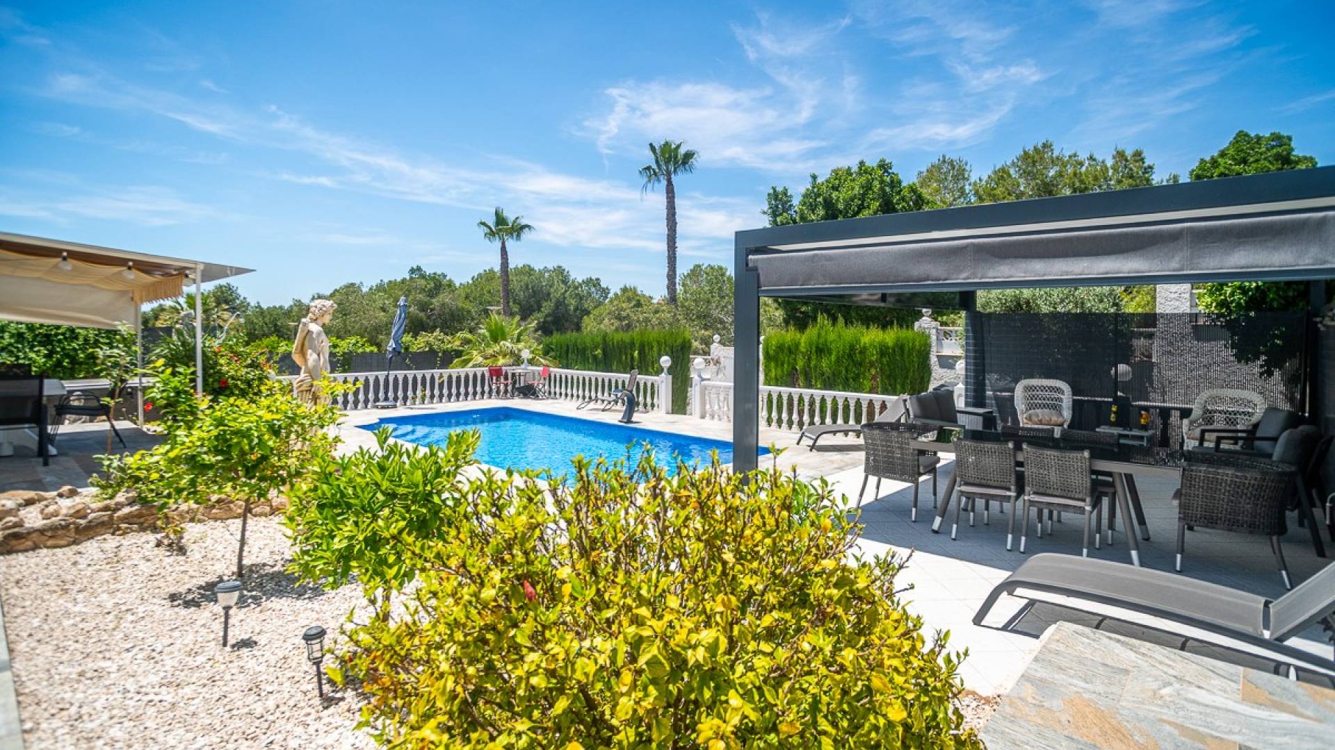 D'occasion - Villa indépendante - La marina - LA MARINA