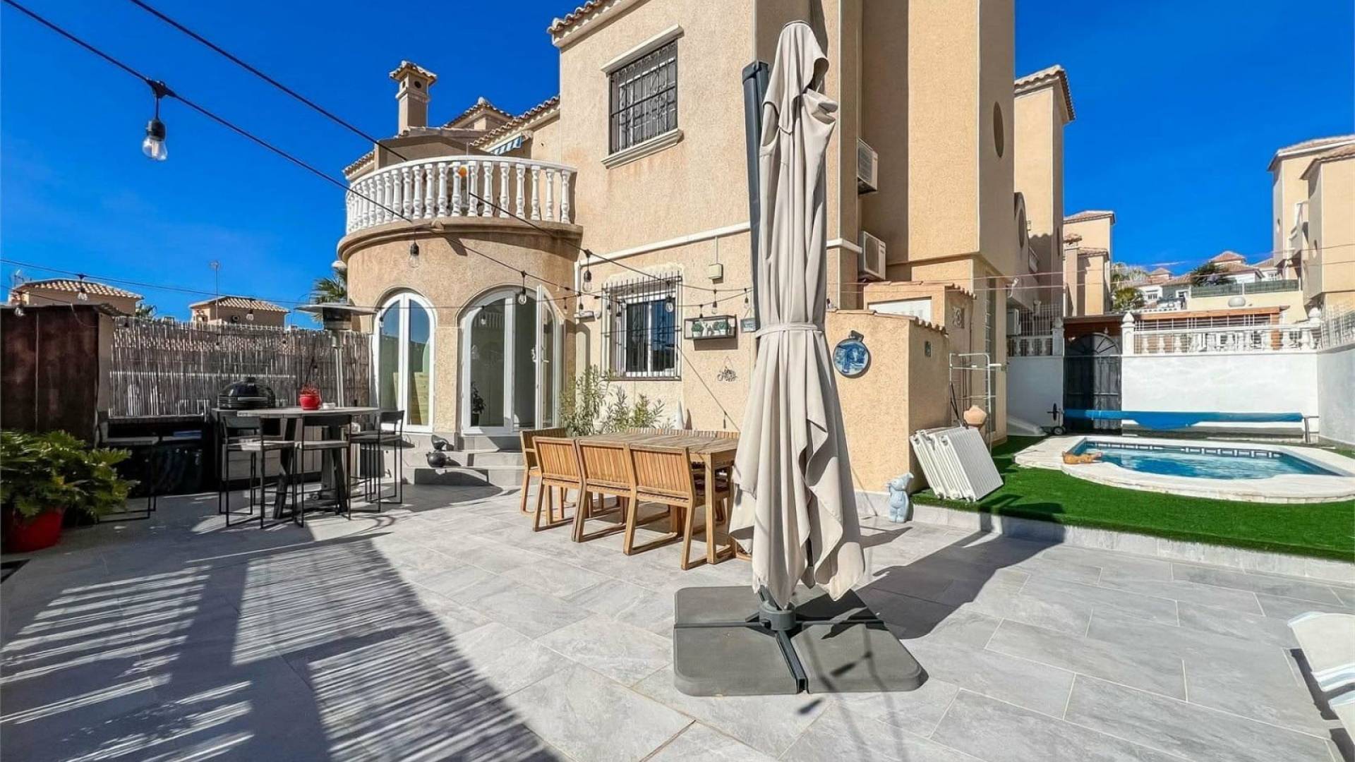 D'occasion - Villa indépendante - Orihuela Costa - VILLAMARTÍN