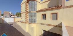 D'occasion - Villa indépendante - Torrevieja - Aguas nuevas 2