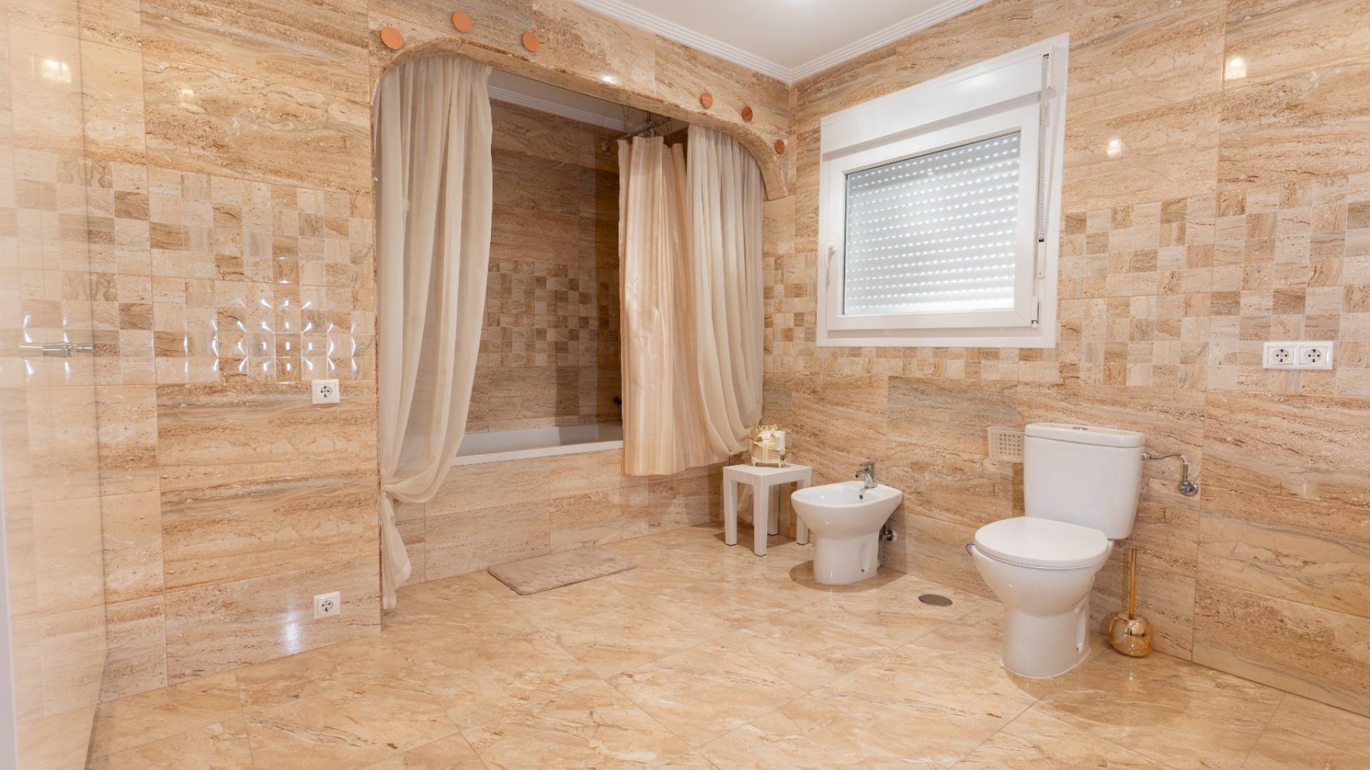 D'occasion - Villa / Semi détaché - Torrevieja - Los balcones