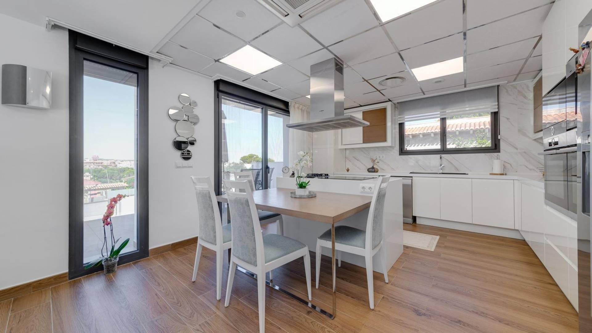 D'occasion - Villa - Torrevieja