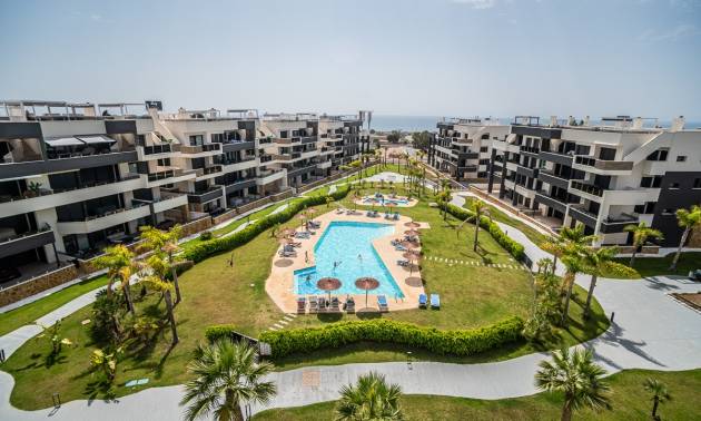 Daszek - z drugiej ręki - Orihuela Costa - PLAYA FLAMENCA