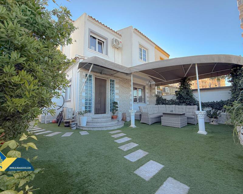 Doppelhaushälfte · Gebraucht · Torrevieja · Aguas Nuevas