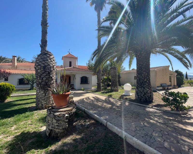 Finca Country Property · Second hand · Elda · Elda